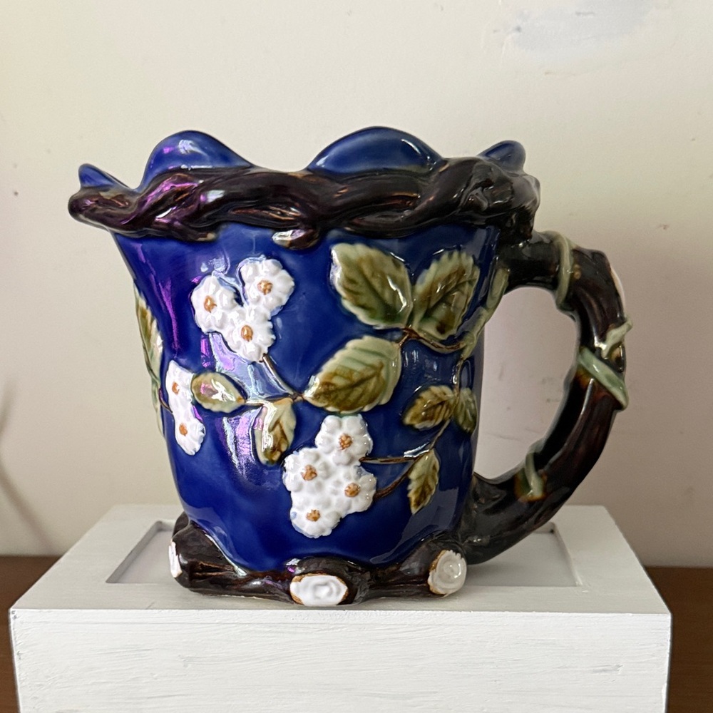 Vintage Wan Jiang Nouveau Majolica Water Pitcher